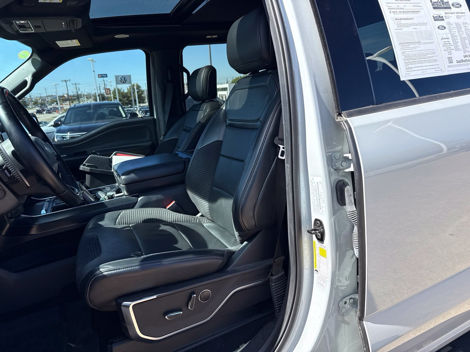 Used 2023 Ford F150 Raptor AWD/4WD image 12