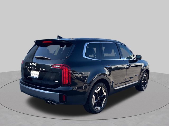 Used 2025 Kia Telluride S AWD/4WD image 5