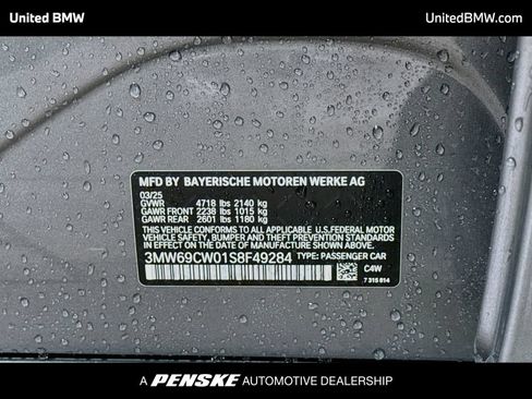Certified 2025 BMW 330i Sedan RWD image 15