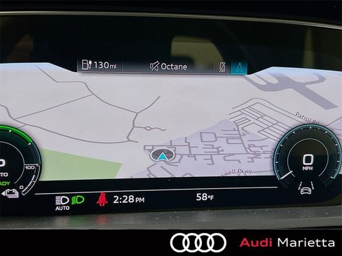 Used 2022 Audi e-tron Premium w/ Convenience Plus Package image 16
