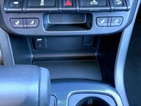 Used 2016 Chevrolet Colorado Z71 image 32