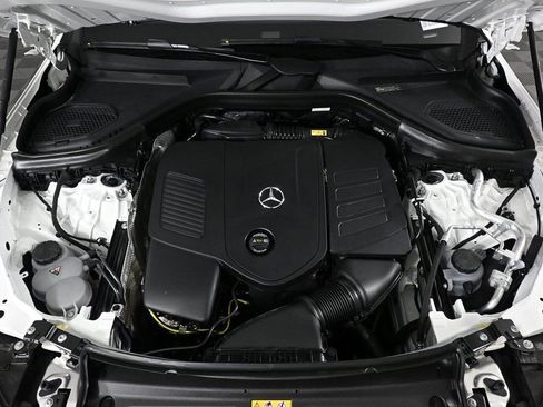 New 2025 Mercedes-Benz GLC 300 4MATIC image 28