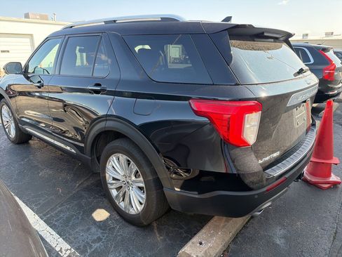 Used 2021 Ford Explorer Limited w/ Equipment Group 301A image 10