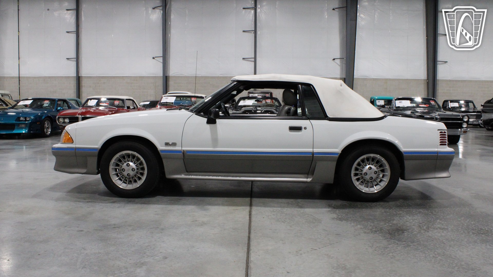 Used 1988 Ford Mustang GT RWD image 21