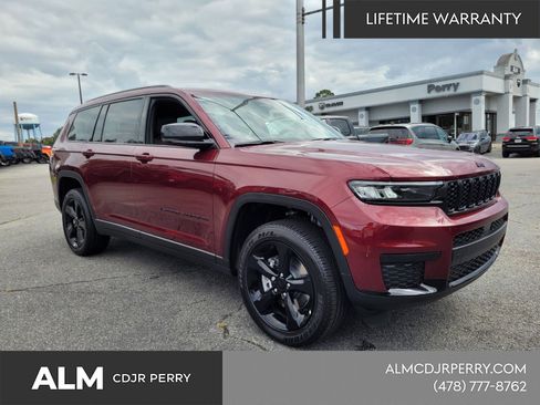 New 2025 Jeep Grand Cherokee L Altitude AWD/4WD image 17