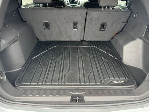 Used 2024 Chevrolet Equinox LT AWD/4WD image 19