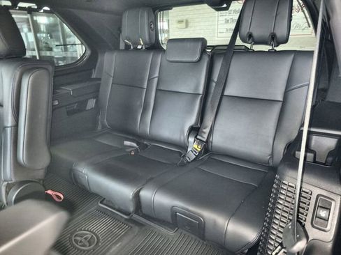 Used 2023 Toyota Sequoia Platinum image 24