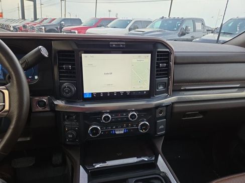 Used 2025 Ford F350 King Ranch AWD/4WD image 18