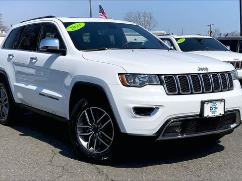 Certified 2021 Jeep Grand Cherokee Limited image 2