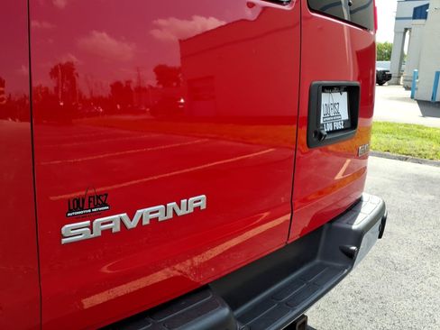 Used 2021 GMC Savana 3500 LS w/ Chrome Appearance Package RWD image 33