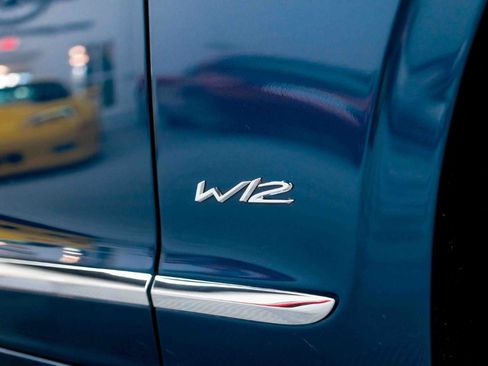 Used 2022 Bentley Flying Spur W12 AWD/4WD image 21