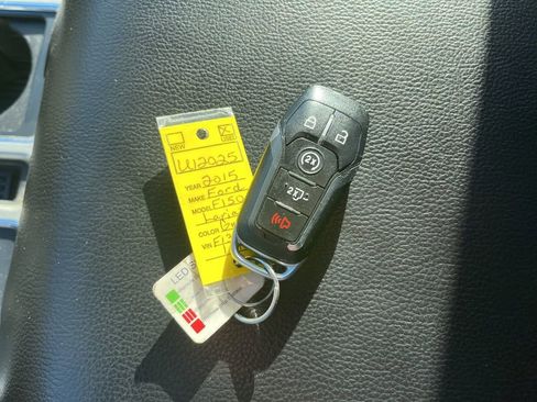 Used 2015 Ford F150 Lariat image 25