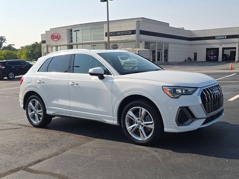 Used 2021 Audi Q3 2.0T Premium AWD/4WD image 1