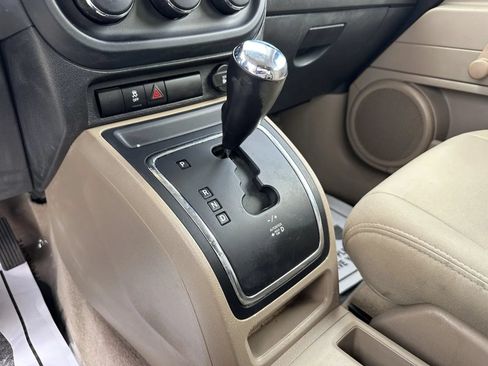Used 2013 Jeep Patriot Sport FWD image 13