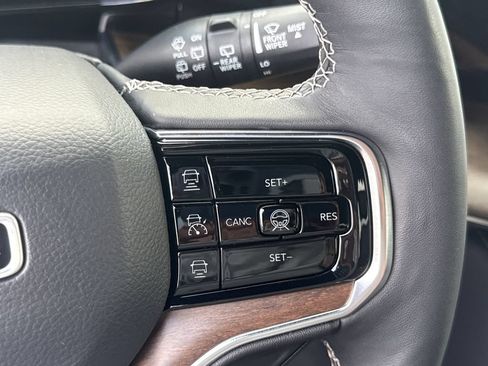 Used 2024 Jeep Grand Wagoneer Series I w/ Convenience Group III AWD/4WD image 20