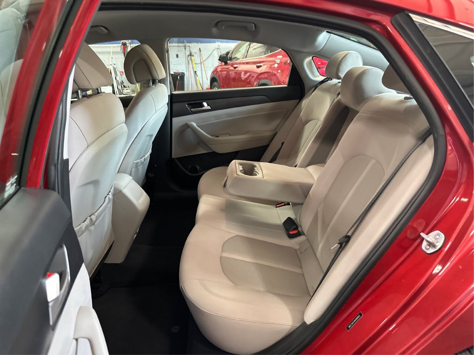 Used 2017 Hyundai Sonata Sport w/ Cargo Package FWD image 9