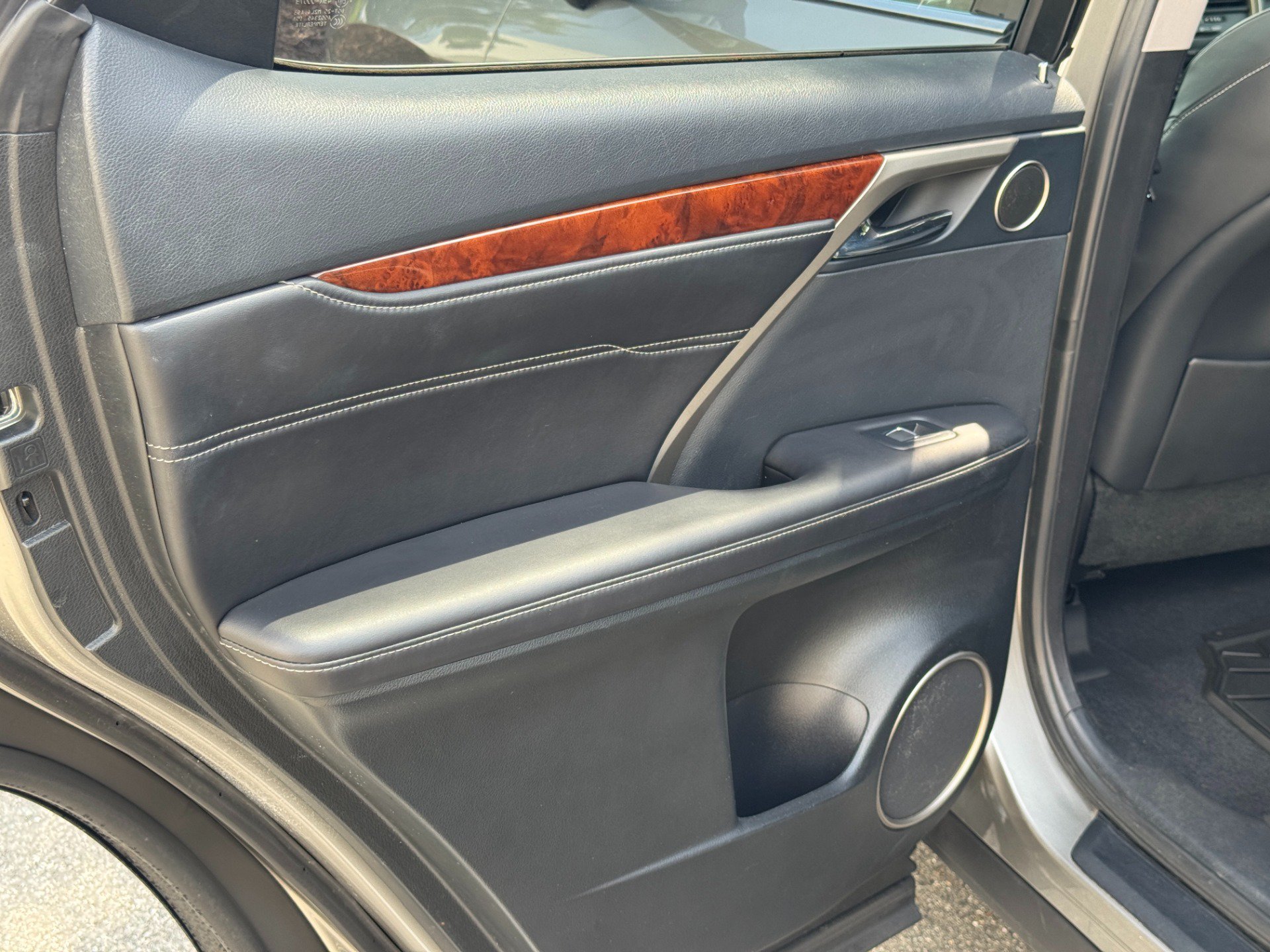 Used 2019 Lexus RX 350L AWD image 50