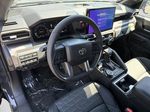 New 2026 Toyota Tacoma TRD Off-Road AWD/4WD image 13