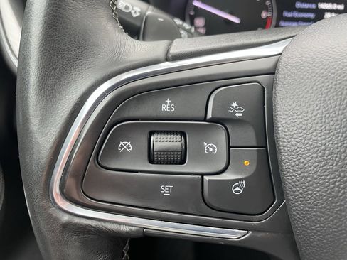 Used 2023 Buick Envision Essence image 12