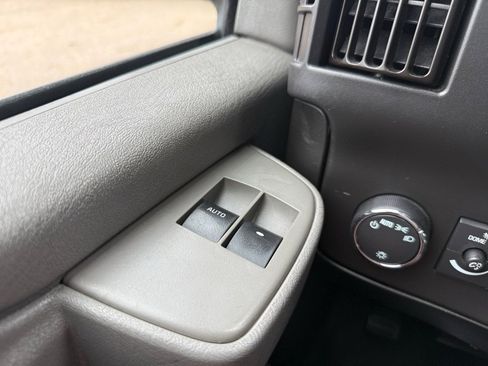 Used 2019 Chevrolet Express 2500 w/ Driver Convenience Package image 21