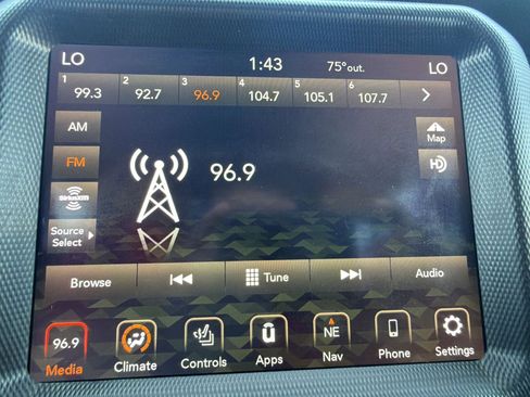 Used 2021 Jeep Wrangler Unlimited Sahara AWD/4WD image 21
