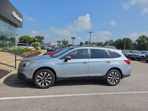 Used 2015 Subaru Outback 2.5i Limited AWD/4WD image 1