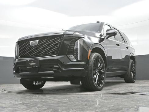New 2026 Cadillac Escalade Platinum Sport AWD/4WD image 29