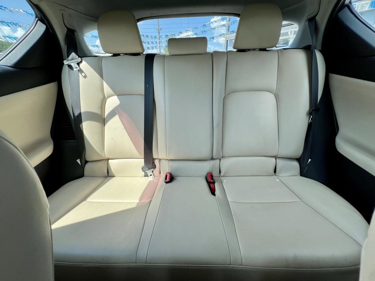 Used 2011 Lexus CT 200h FWD image 18