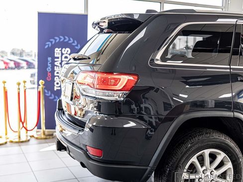 Used 2015 Jeep Grand Cherokee Laredo w/ Quick Order Package 23E AWD/4WD image 12