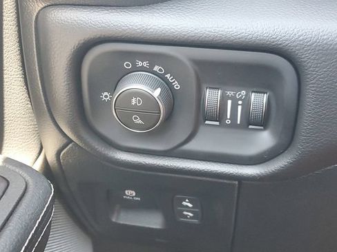 New 2026 RAM 1500 Laramie w/ Night Edition AWD/4WD image 19