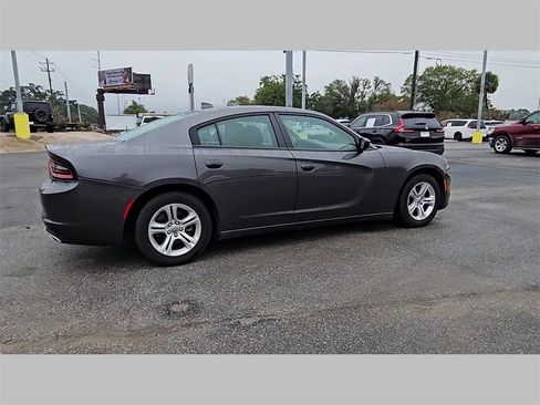 Used 2023 Dodge Charger SXT image 33