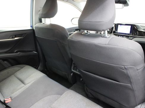Used 2025 Toyota Camry LE FWD image 19