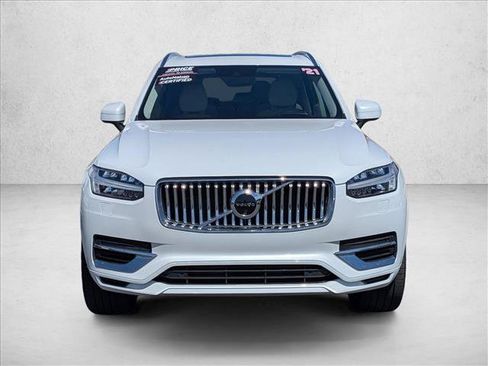 Used 2021 Volvo XC90 T8 Inscription w/ Advanced Package AWD/4WD image 2