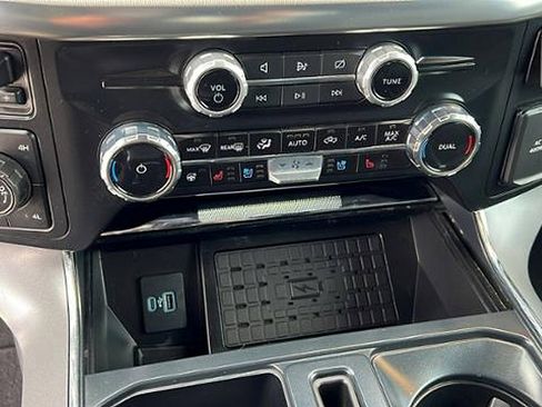 Used 2024 Ford F150 Lariat w/ Equipment Group 502A High image 26