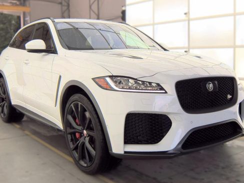 Used 2020 Jaguar F-PACE SVR AWD/4WD image 4