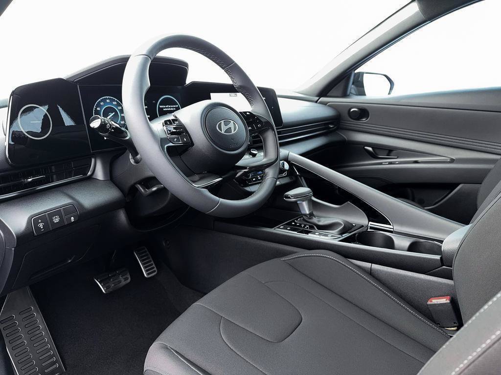 New 2026 Hyundai Elantra SEL FWD image 14
