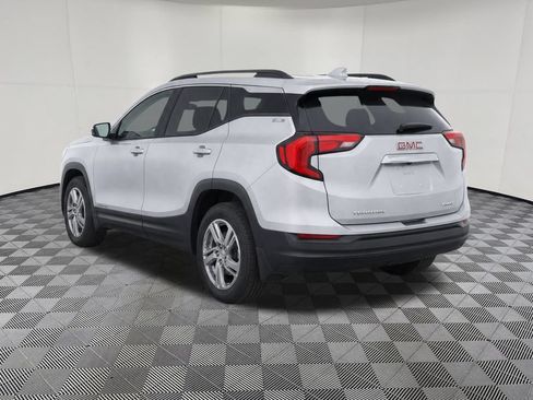 Certified 2018 GMC Terrain SLE w/ Driver Convenience Package AWD/4WD image 19