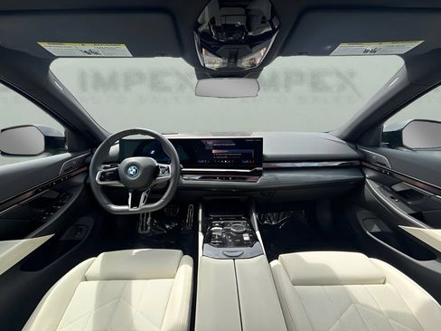 Used 2024 BMW i5 eDrive40i w/ M Sport Package RWD image 14