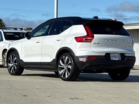 Used 2021 Volvo XC40 P8 Recharge w/ Advanced Package image 5