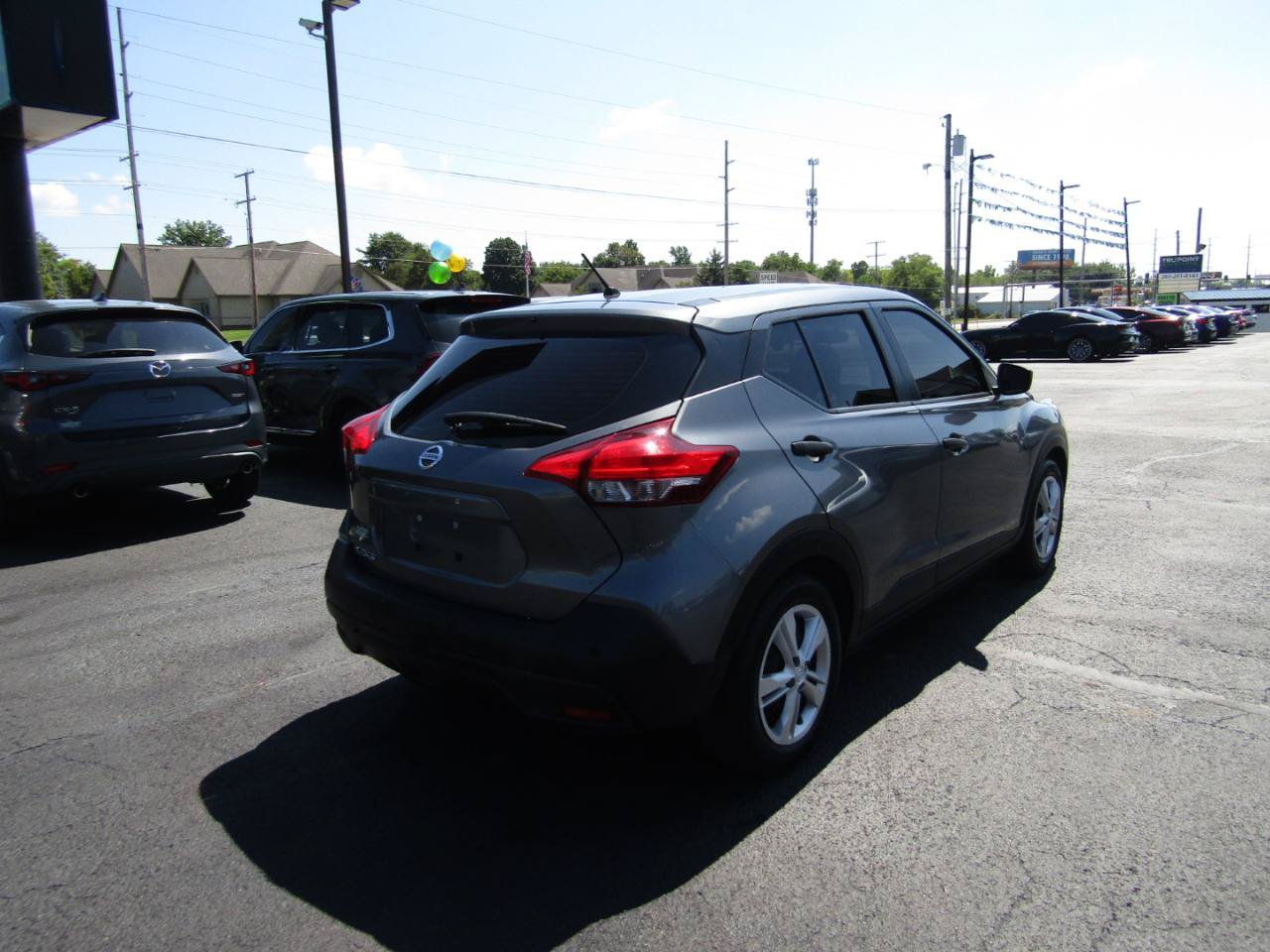 Used 2020 Nissan Kicks S FWD image 8