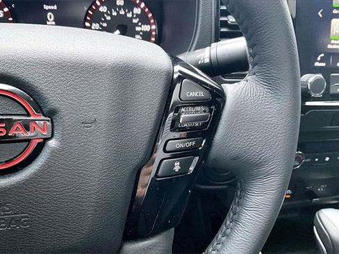 Certified 2022 Nissan Frontier Pro-X w/ Pro-X Premium Package image 11