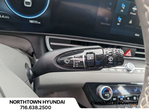 Certified 2023 Hyundai Elantra SEL w/ Convenience Package FWD image 27