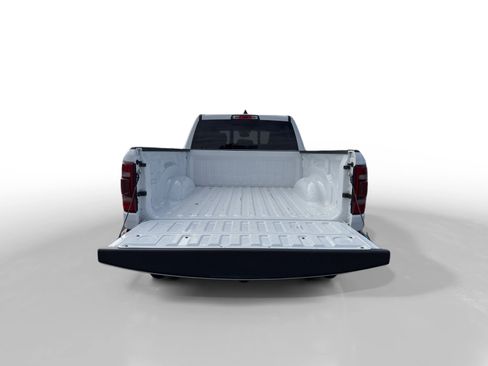 Used 2020 RAM 1500 Laramie w/ Off Road Group image 17