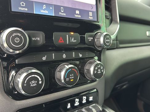 Used 2025 RAM 1500 Big Horn image 24