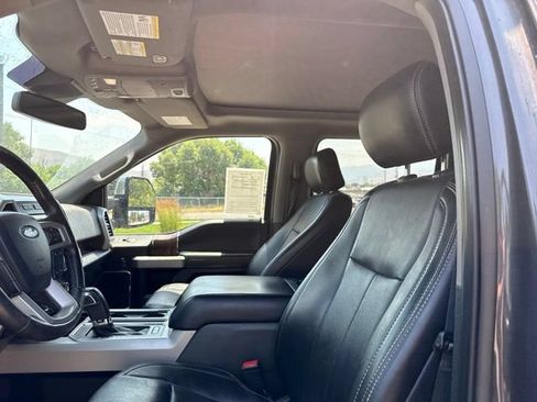 Used 2019 Ford F150 Lariat w/ Equipment Group 502A Luxury AWD/4WD image 23