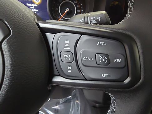 New 2026 Jeep Gladiator Sport AWD/4WD image 18