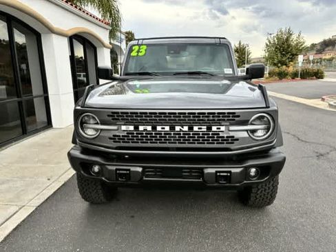 Used 2023 Ford Bronco Badlands AWD/4WD image 3