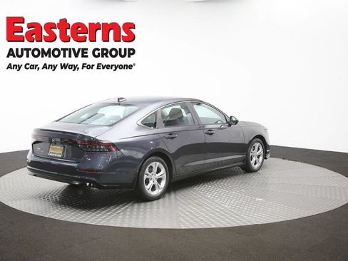 Used 2025 Honda Accord LX image 39