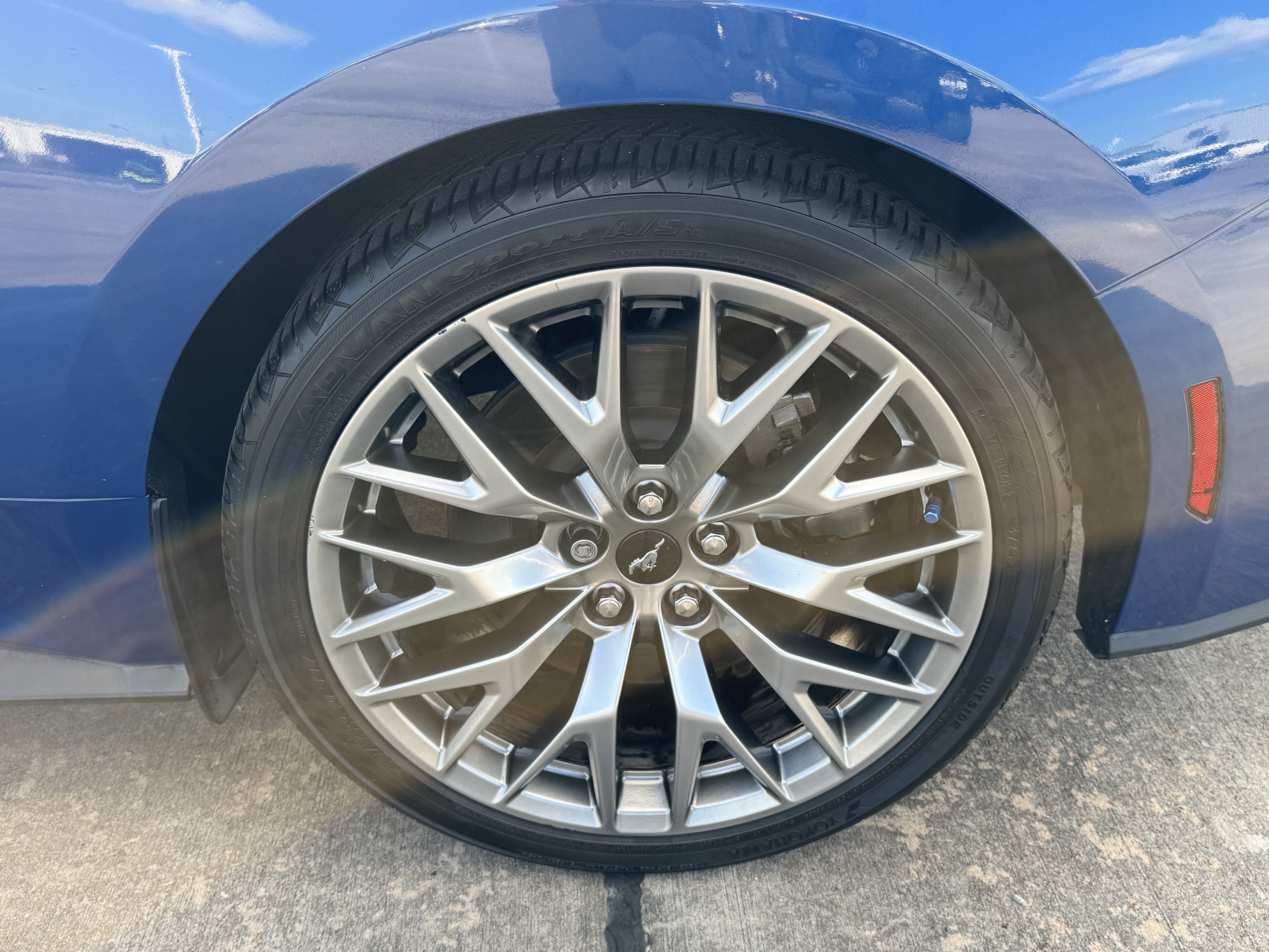 Used 2024 Ford Mustang GT Premium RWD image 31