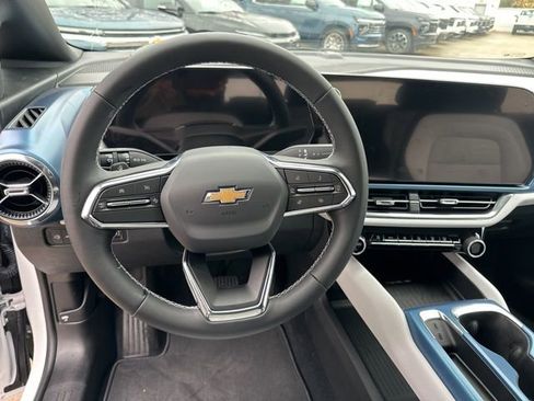 New 2026 Chevrolet Equinox EV LT image 13